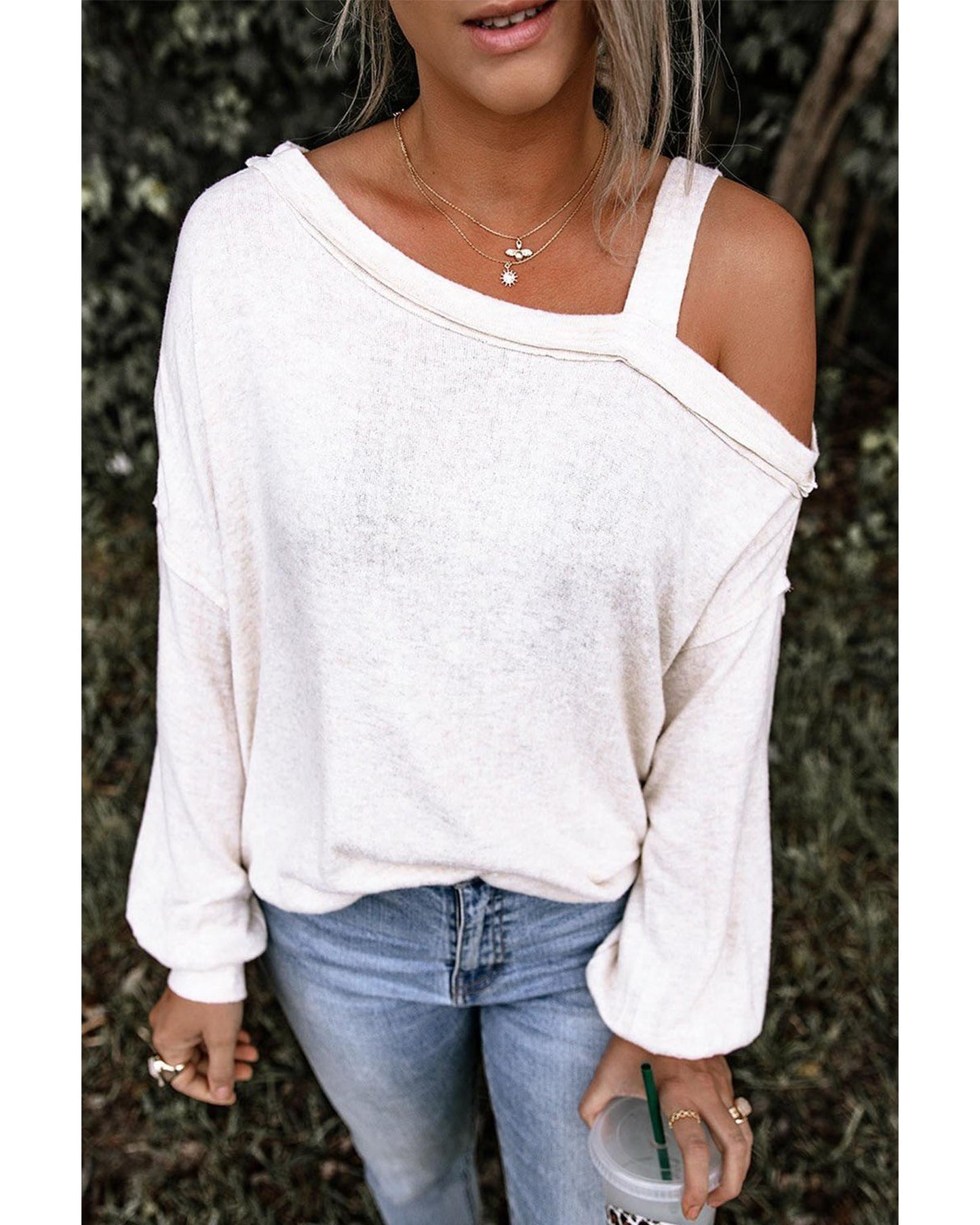 Azura Exchange Asymmetric Dew Shoulder Long Sleeve Top - M