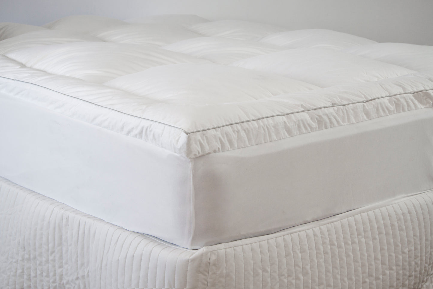 2800GSM Standard Microfibre MATTRESS TOPPER V/P - SINGLE