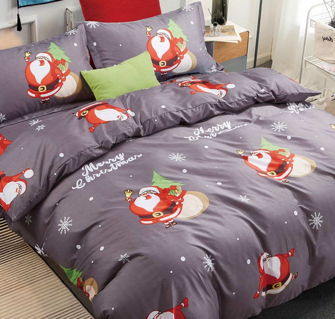 Christmas Santa Queen Size Quilt/Duvet Cover Set
