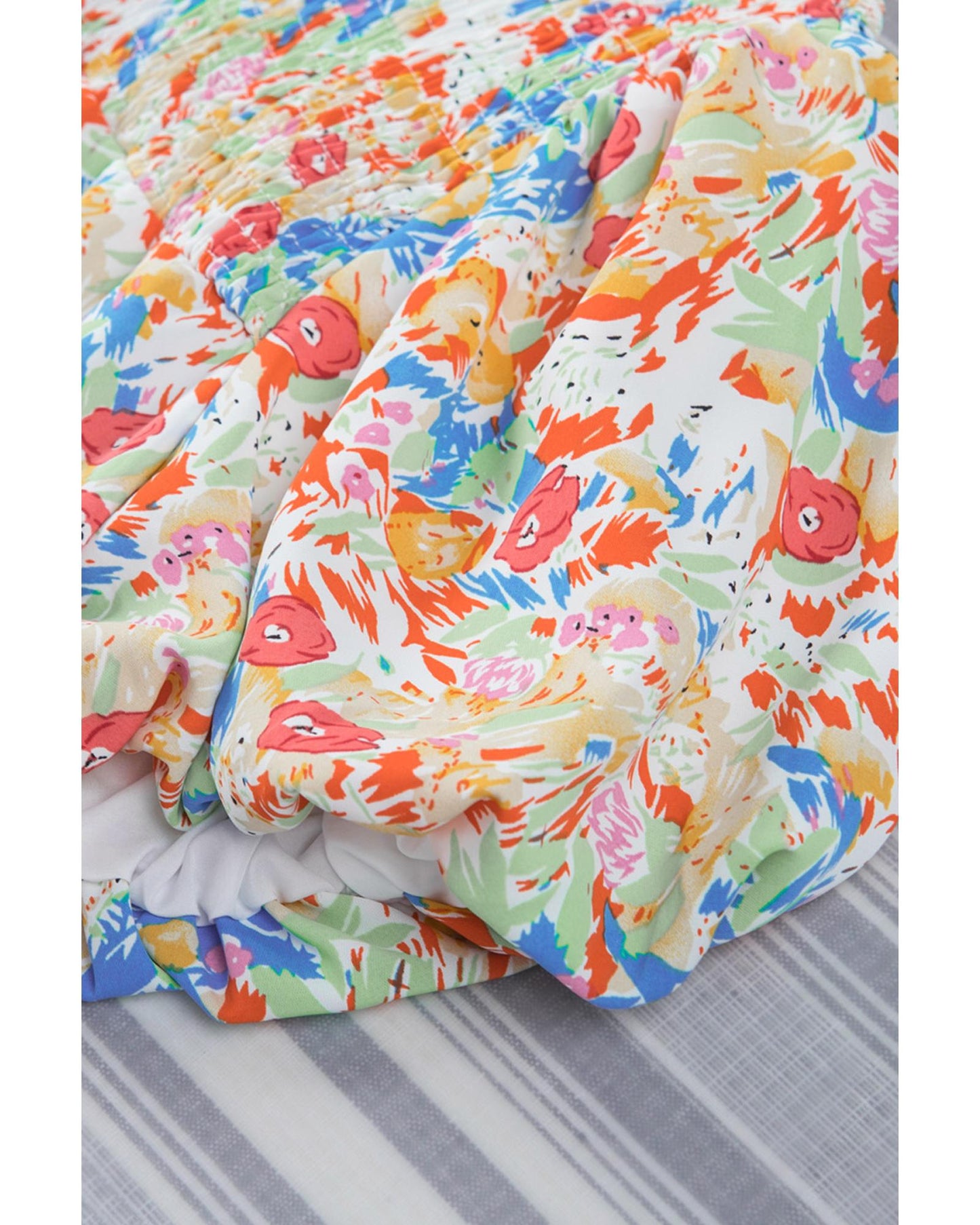 Azura Exchange Abstract Print Smocked Puff Sleeves Blouse - M