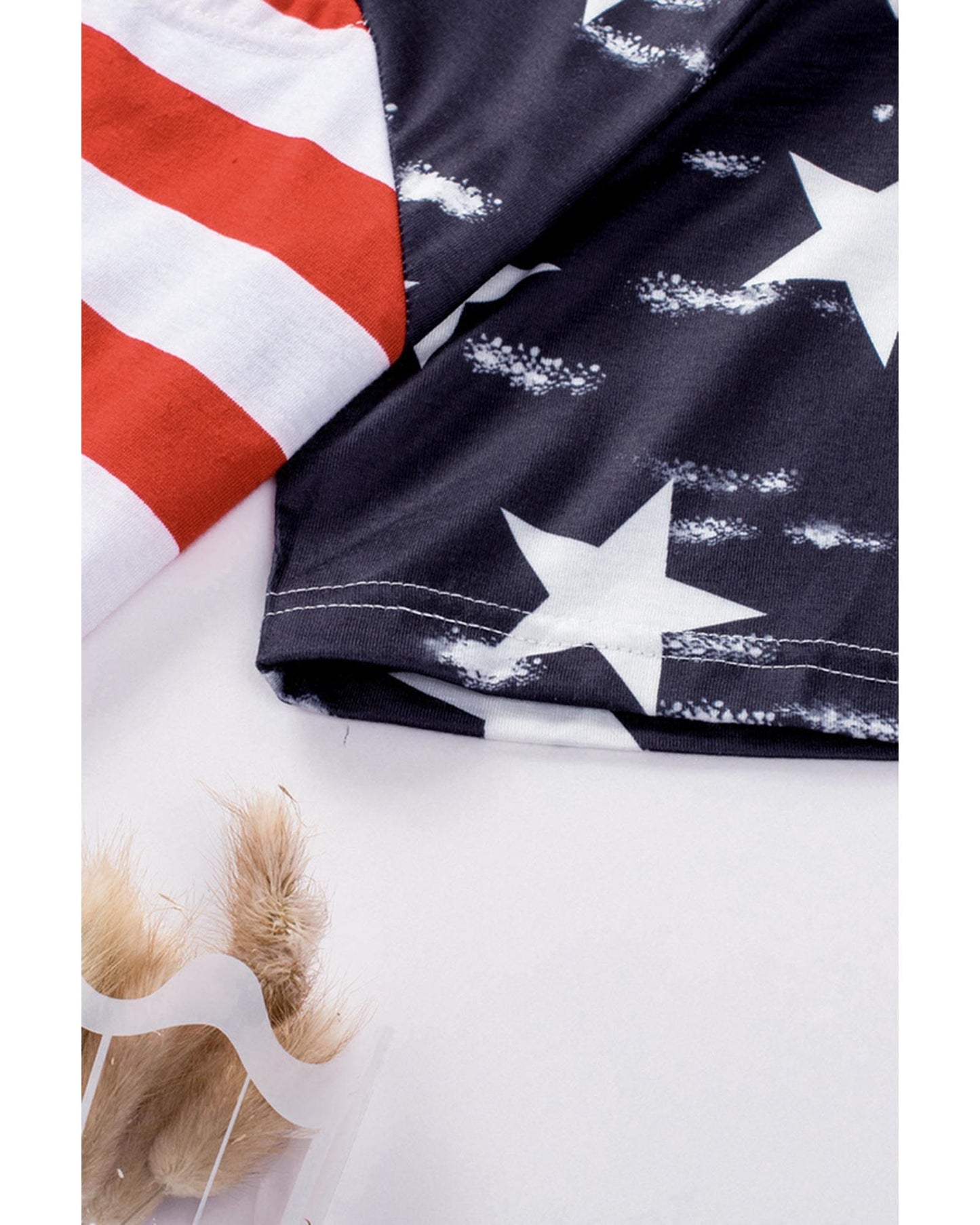 Azura Exchange American Flag Cutout T-Shirt - L