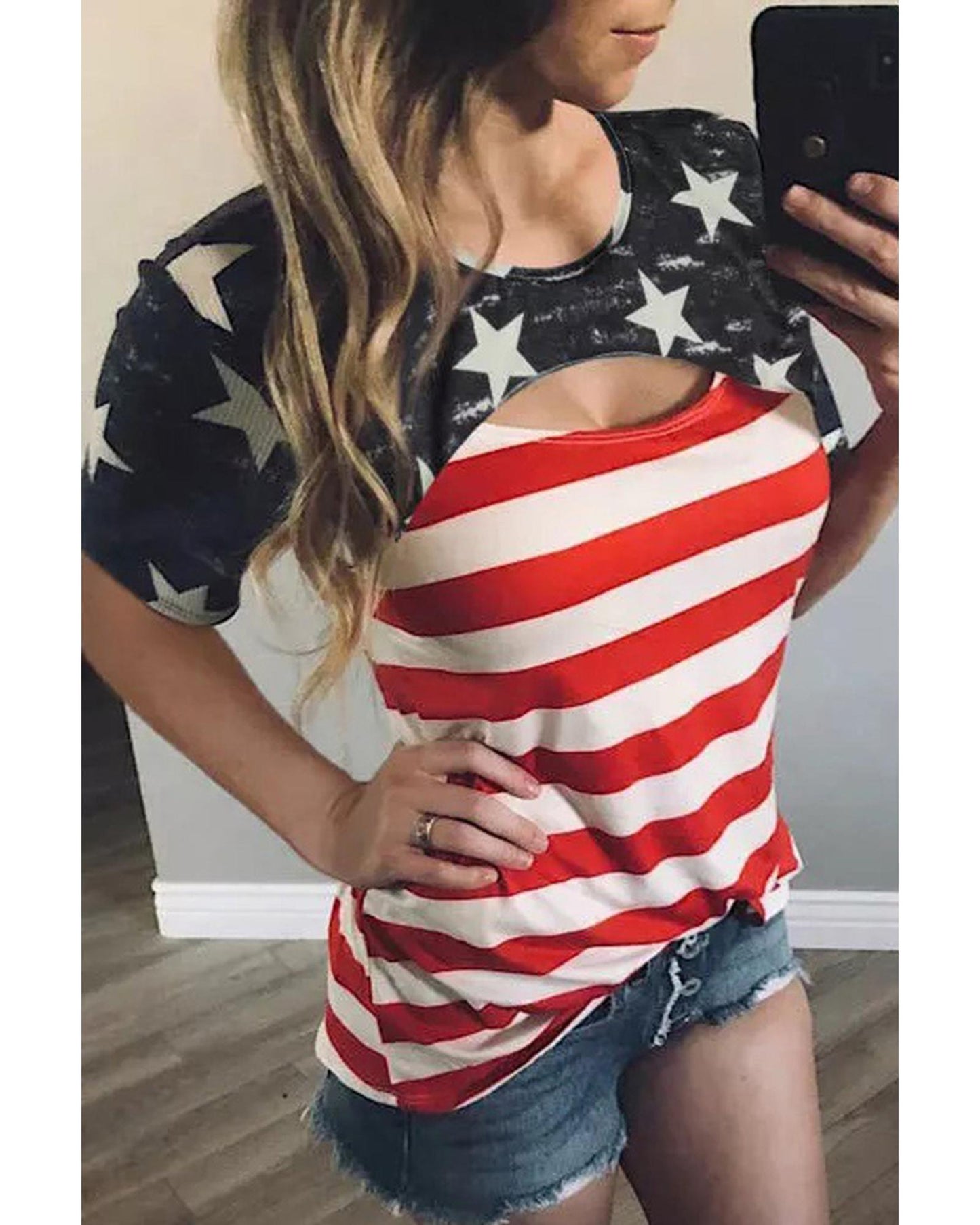 Azura Exchange American Flag Cutout T-Shirt - M