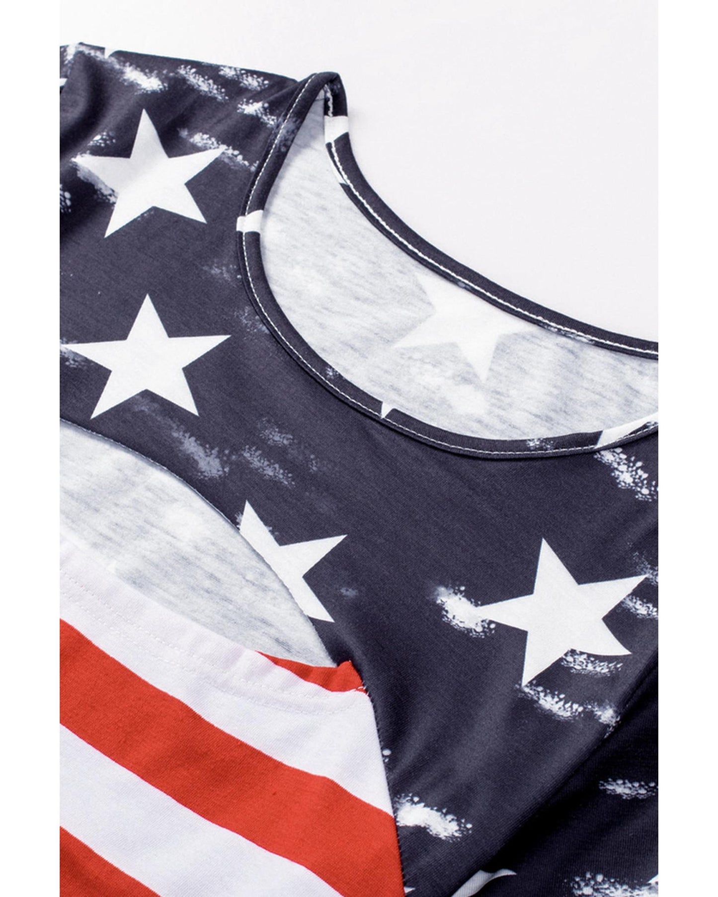 Azura Exchange American Flag Cutout T-Shirt - M