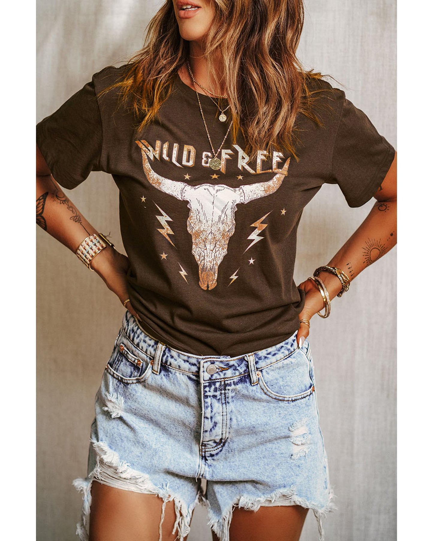 Azura Exchange Animal Graphic Tee - M