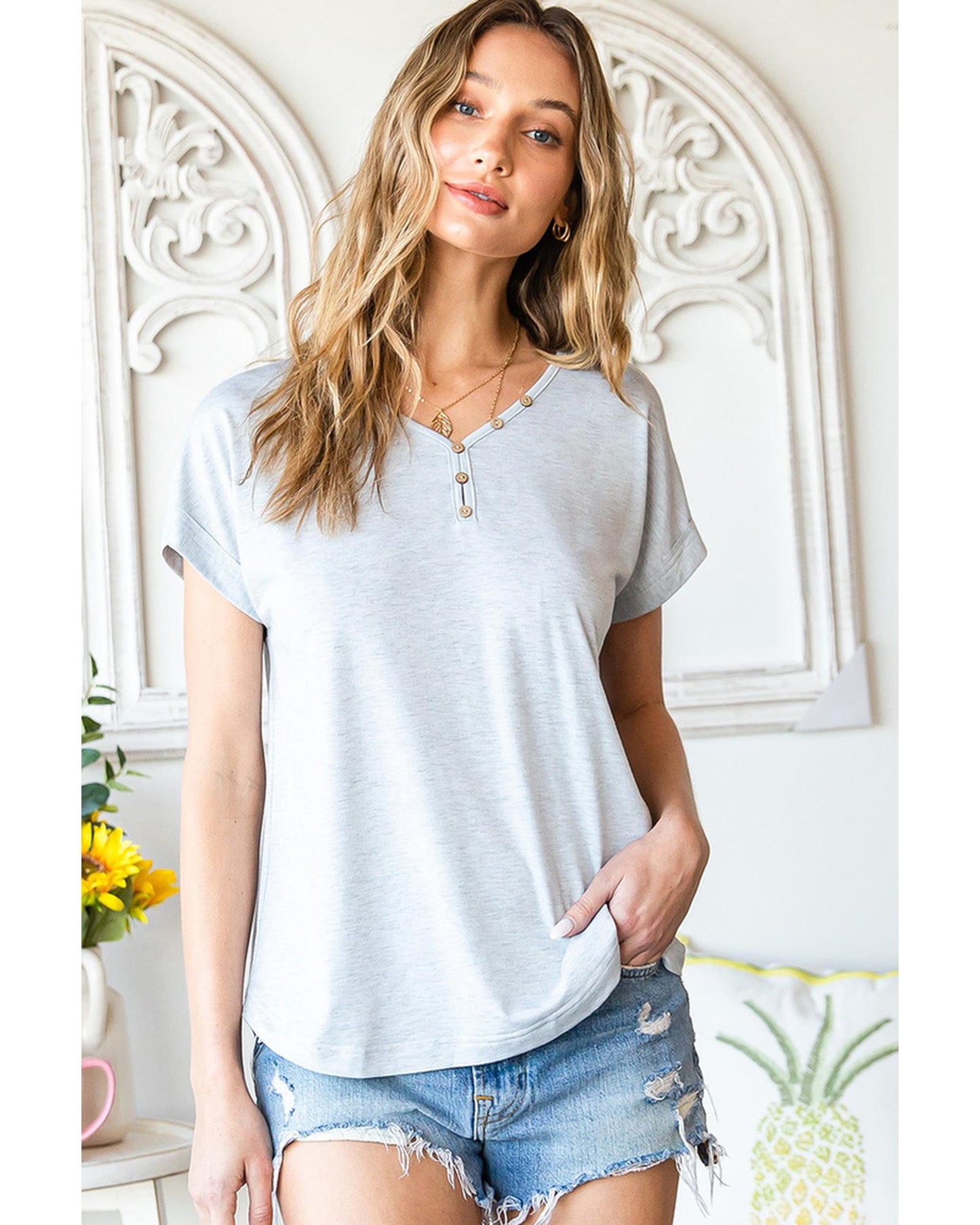 Azura Exchange Buttoned V Neckline T-shirt - S