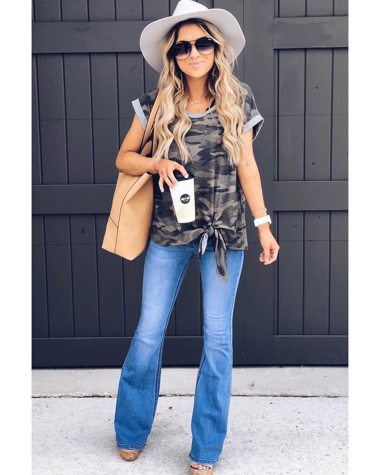 Azura Exchange Camo Print Knotted Hem T-shirt - S