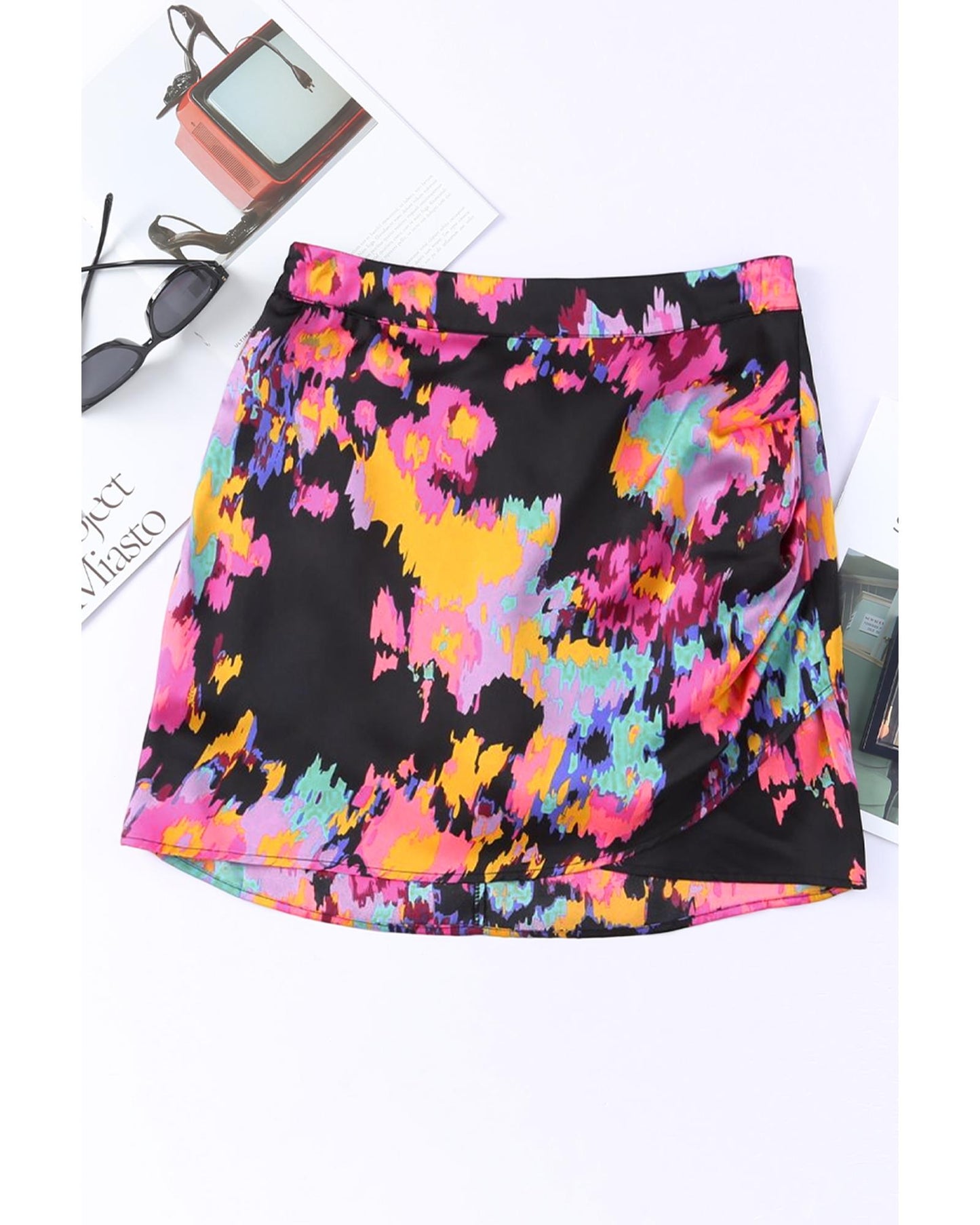 Azura Exchange Abstract Print Wrap Hem Mini Skirt - L